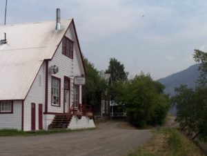 Telegraph Creek Hudson Bay Store - Reversing